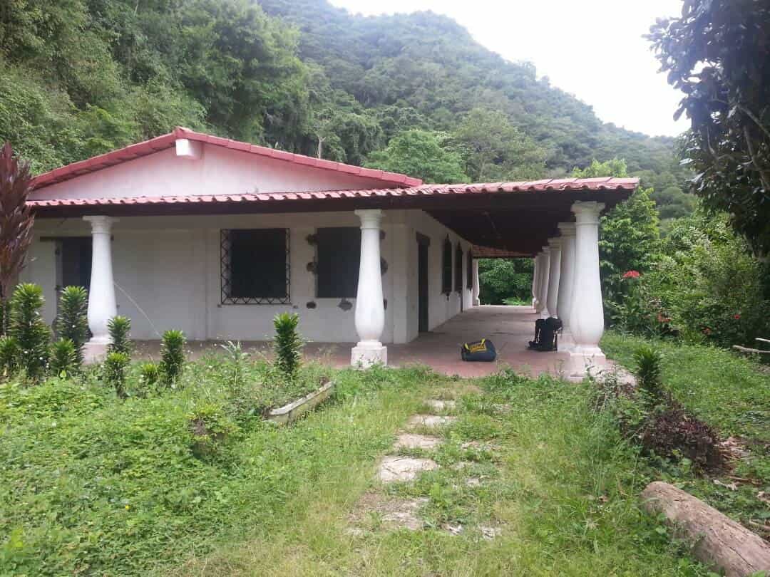 Rumah di Turgua, Miranda   Venezuela 10014353