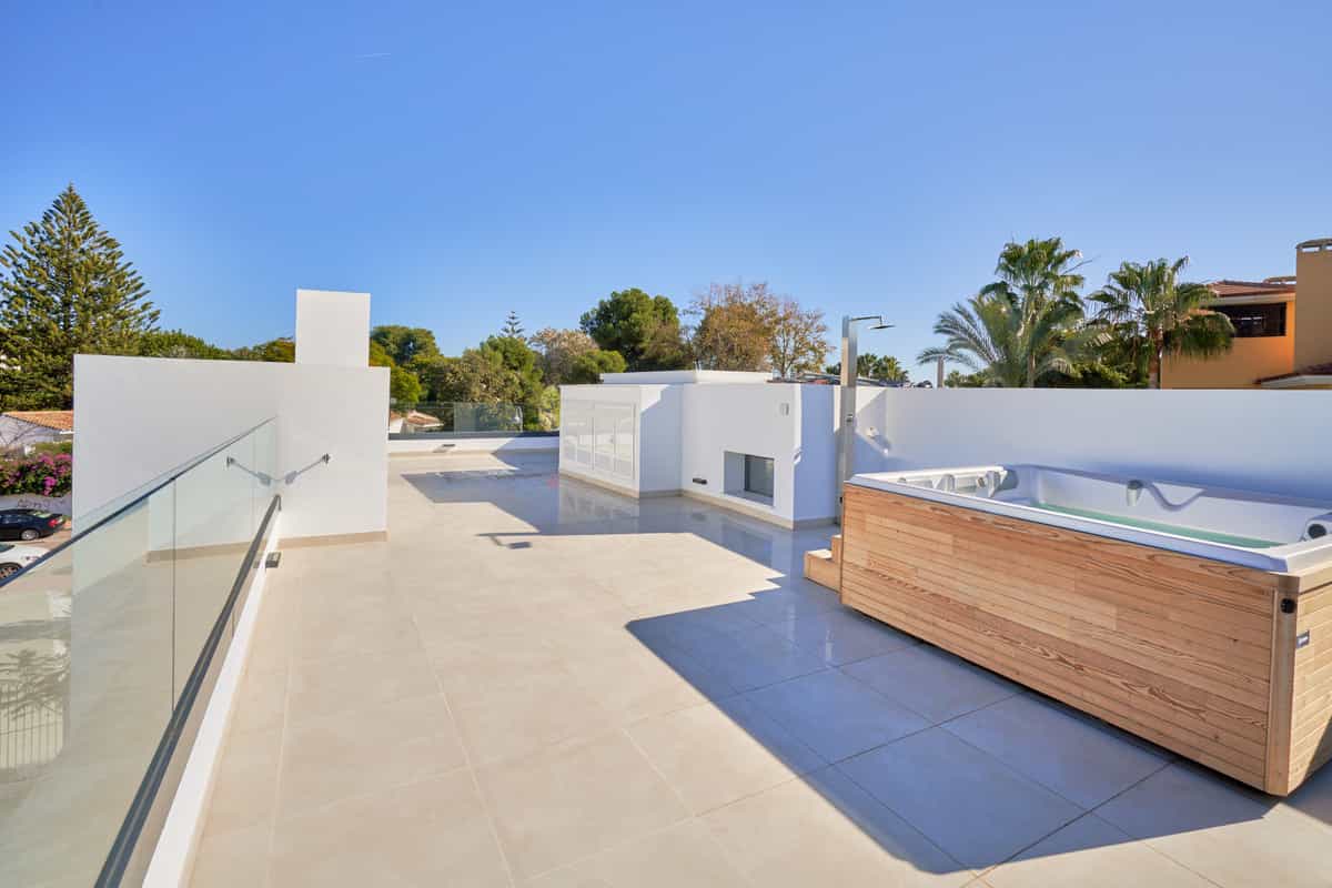 Multiple Houses in El Angel, Andalusia 10014483