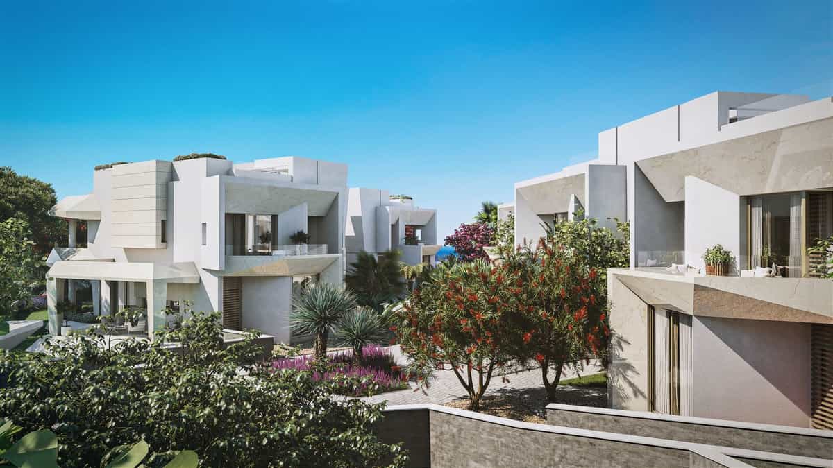 Multiple Houses in Marbella, Andalusia 10014500