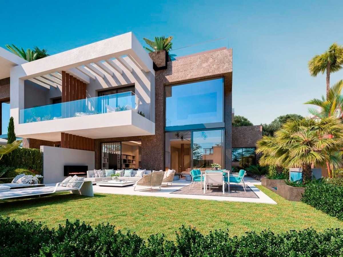 Multiple Houses in Marbella, Andalusia 10014538
