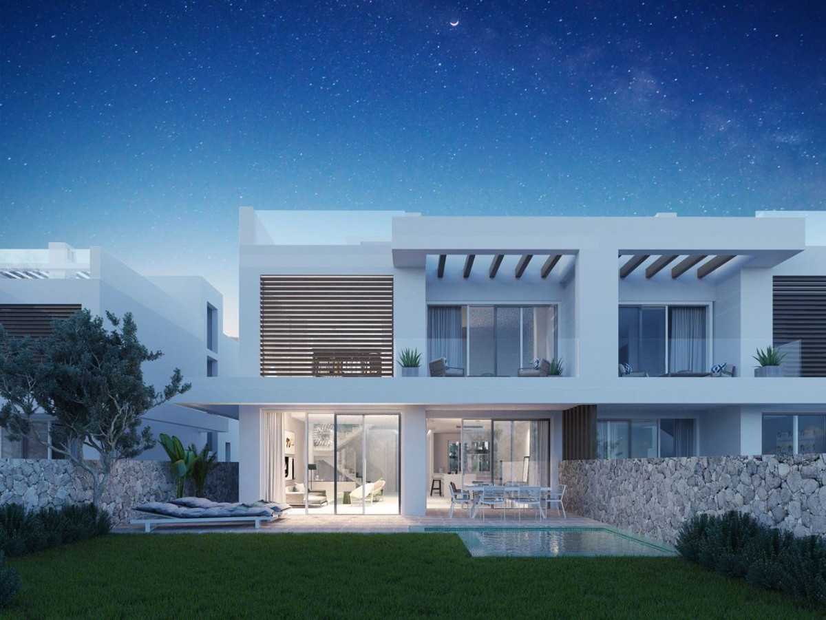 Multiple Houses in Fuengirola, Andalusia 10014557