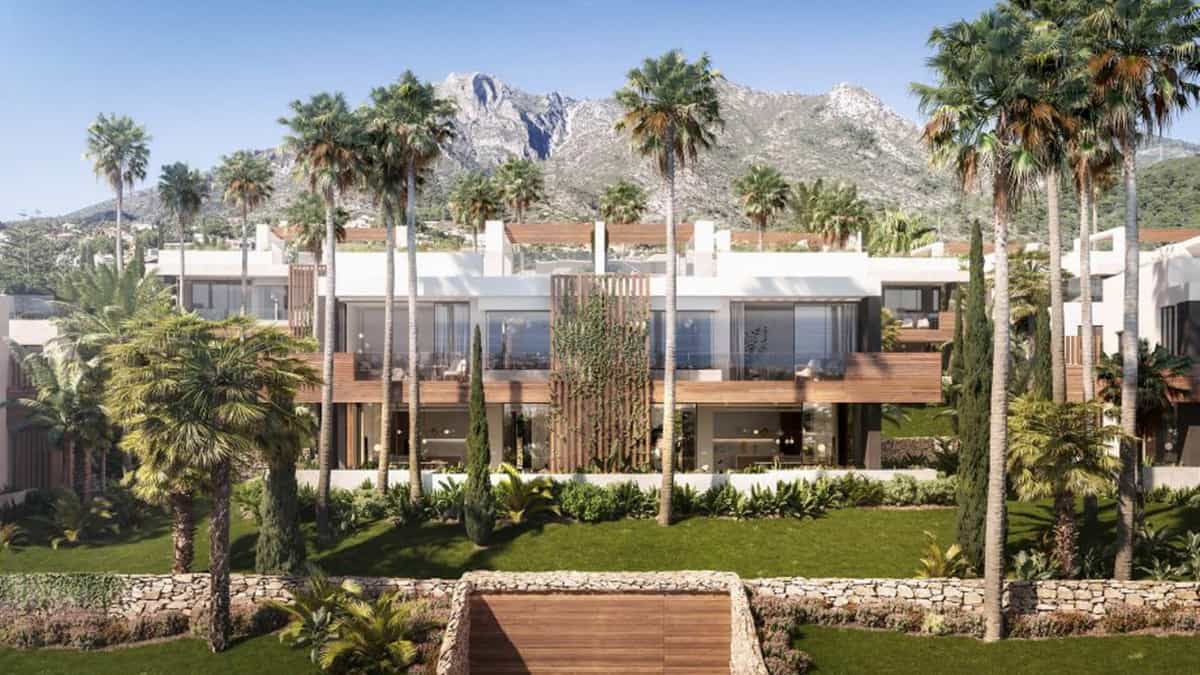 Multiple Houses in Marbella, Andalusia 10014728