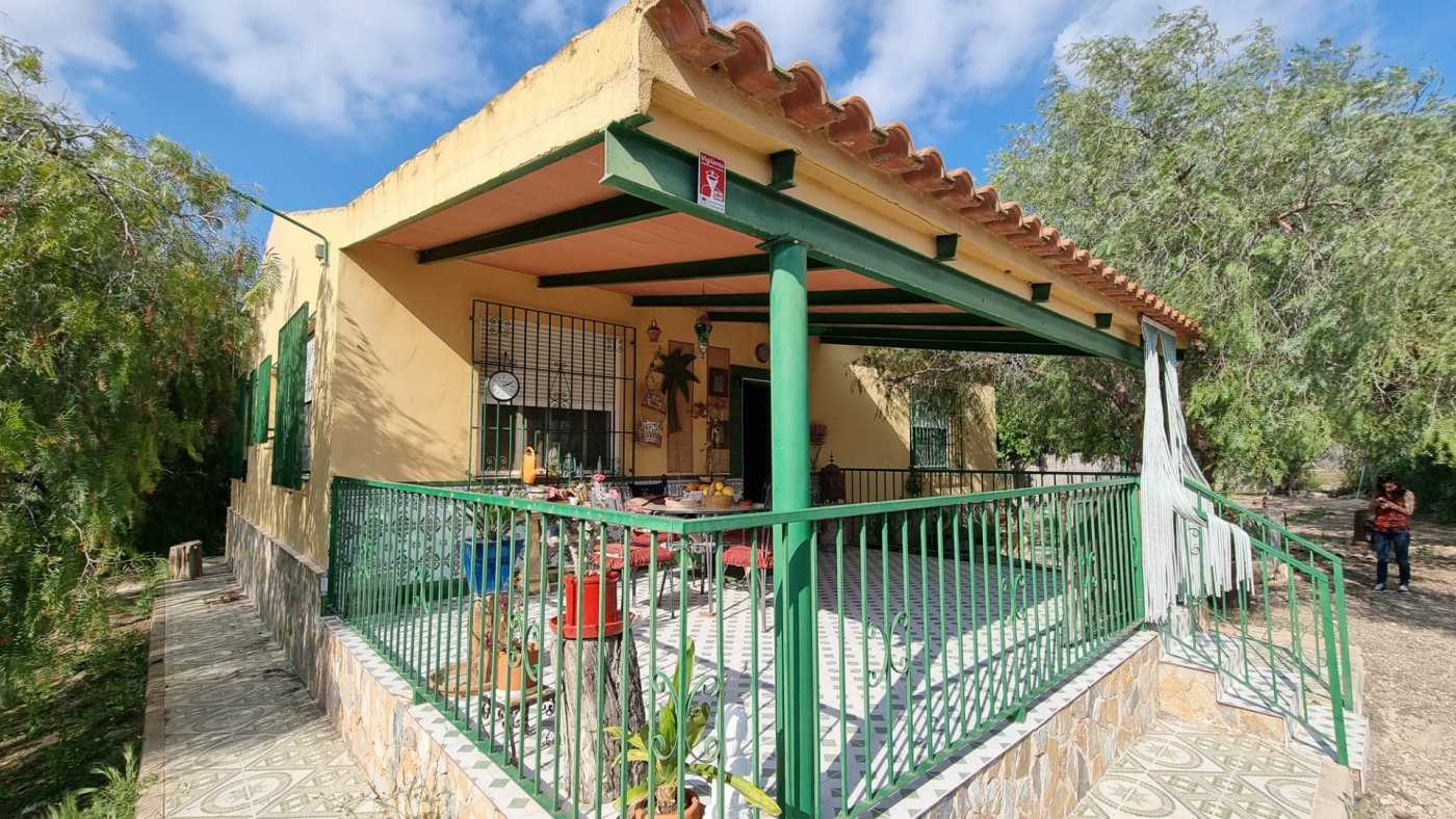 Rumah di Perpustakaan, Murcia 10015078