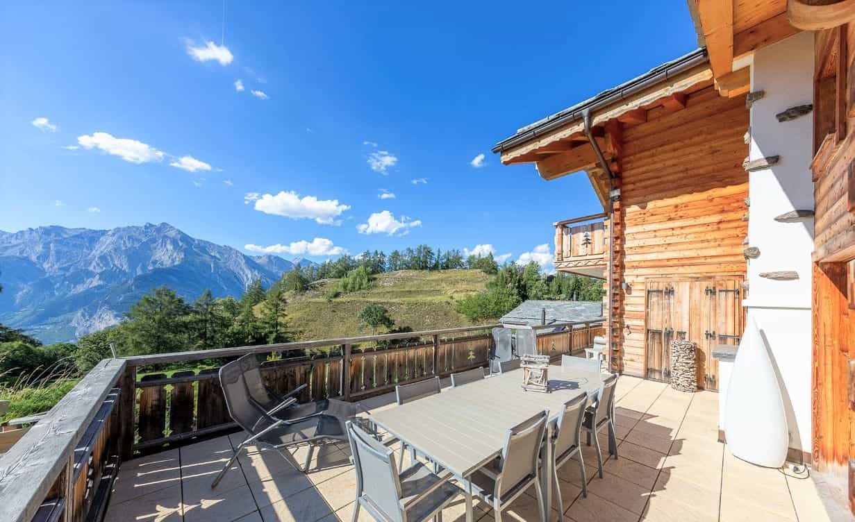 House in Conthey, Valais 10015151