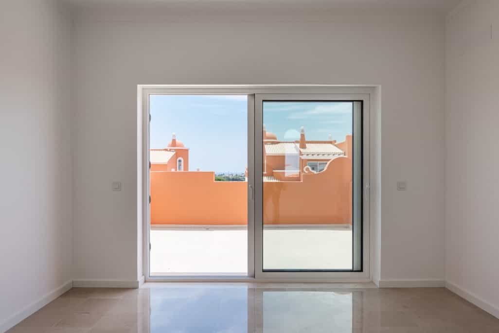 Condominium in Porches, Algarve 10015301