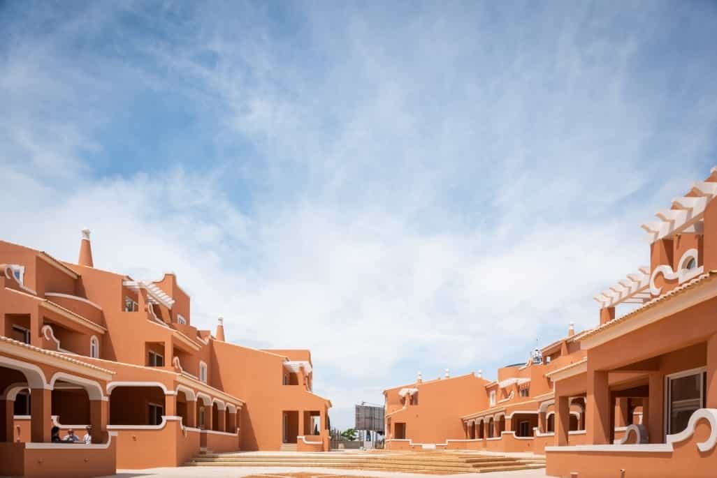 Condominium in Porches, Algarve 10015302