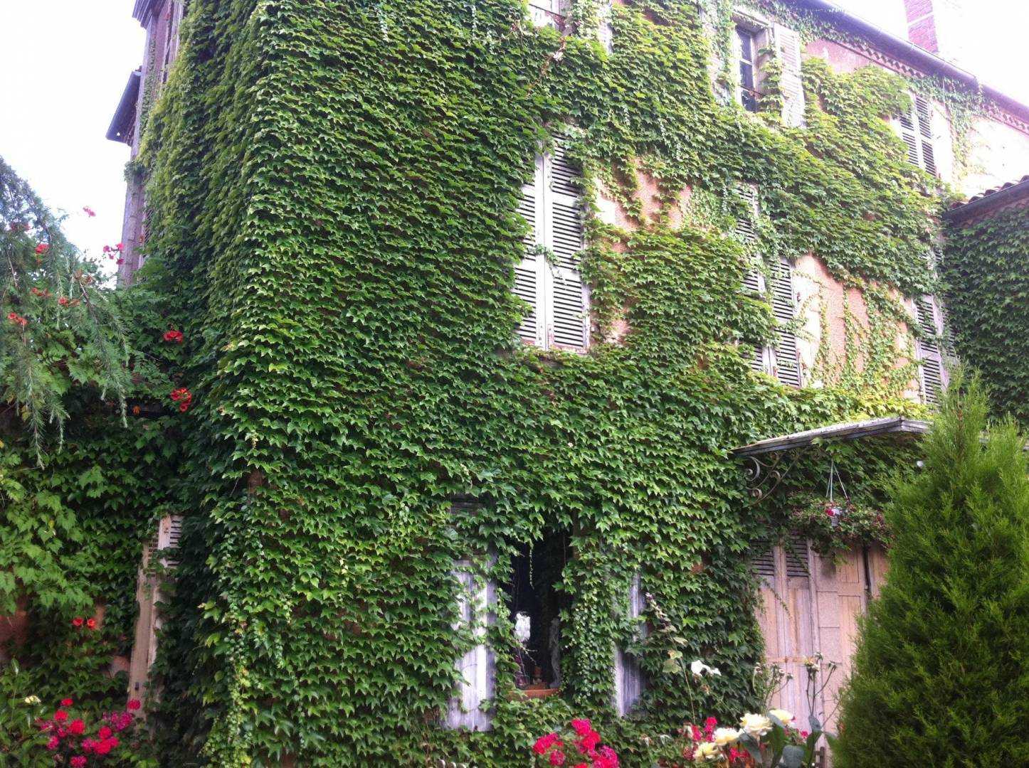жилой дом в Bressuire, Nouvelle-Aquitaine 10015346