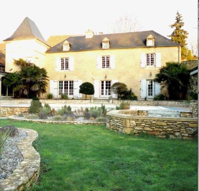 Dom w Sarlat-la-Caneda, Nouvelle-Aquitaine 10015362