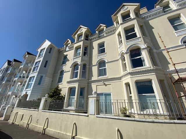 Condominium in Isle of Whithorn, Dumfries and Galloway 10015454