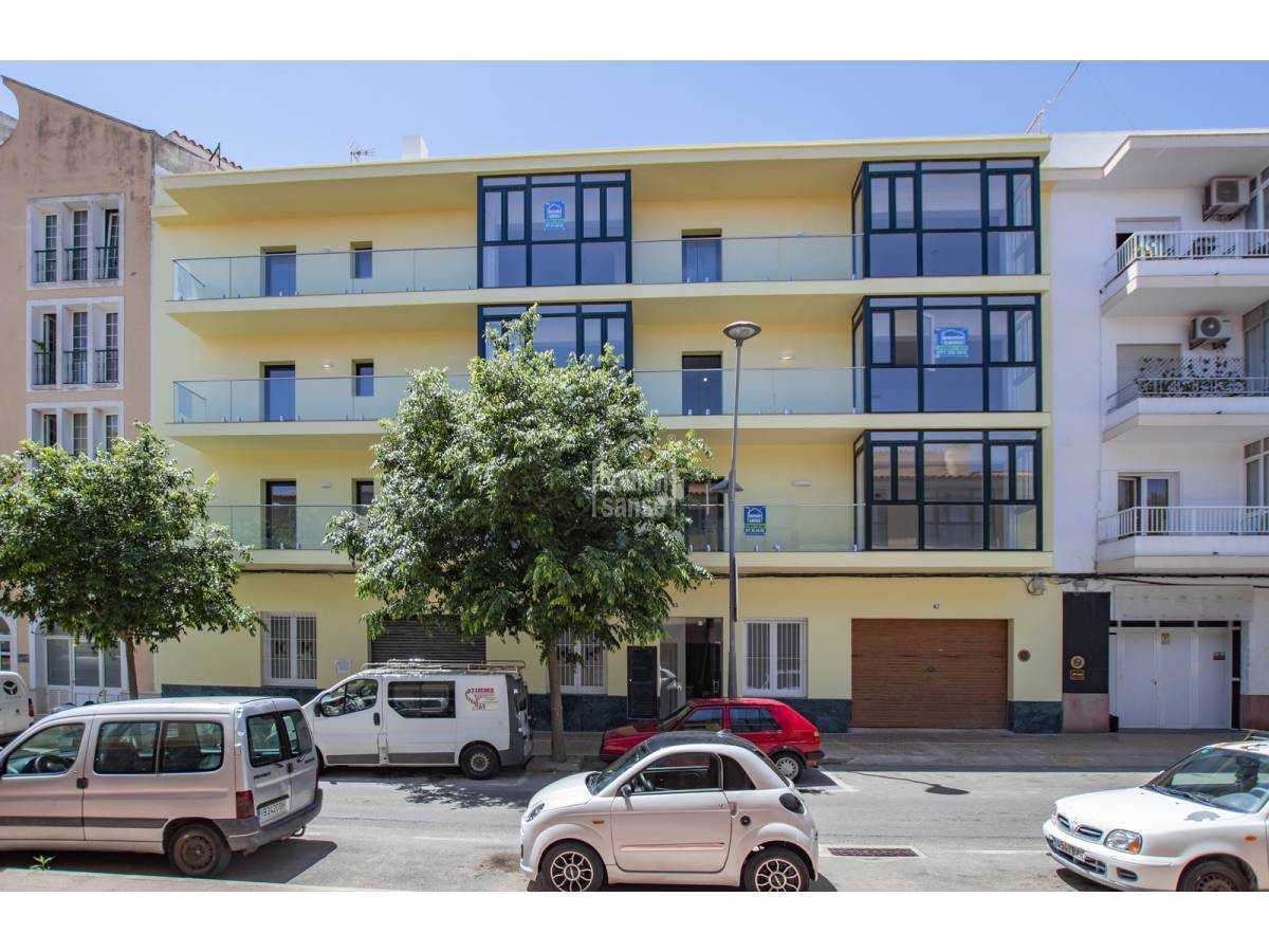 Condominium in Mahon, Balearic Islands 10015574