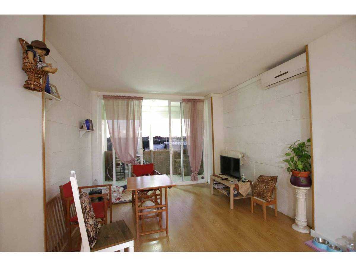 Condominium in Mahon, Balearic Islands 10015642