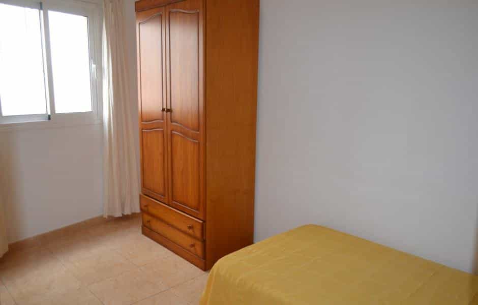 公寓 在 阿雷西費, 加那利群島 10015679