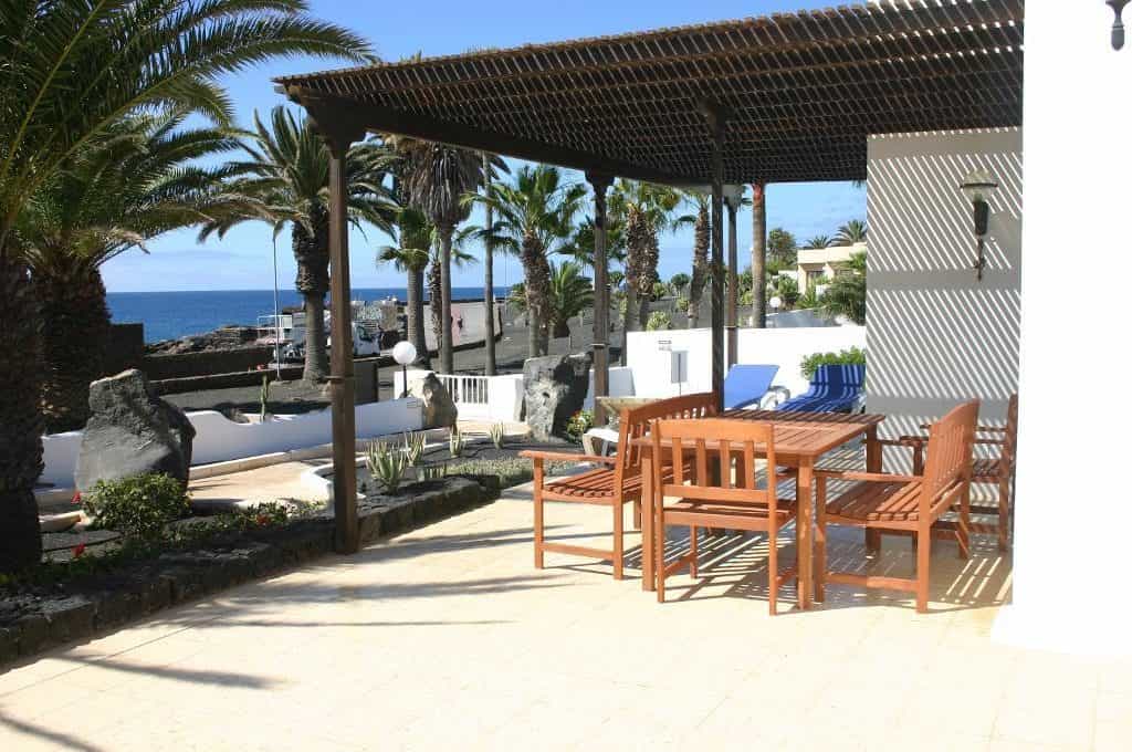 House in Arrecife, Canary Islands 10015735