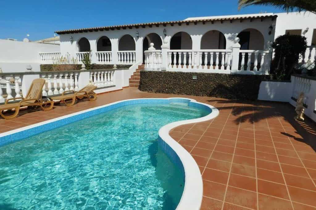 House in Guime, Canary Islands 10015740