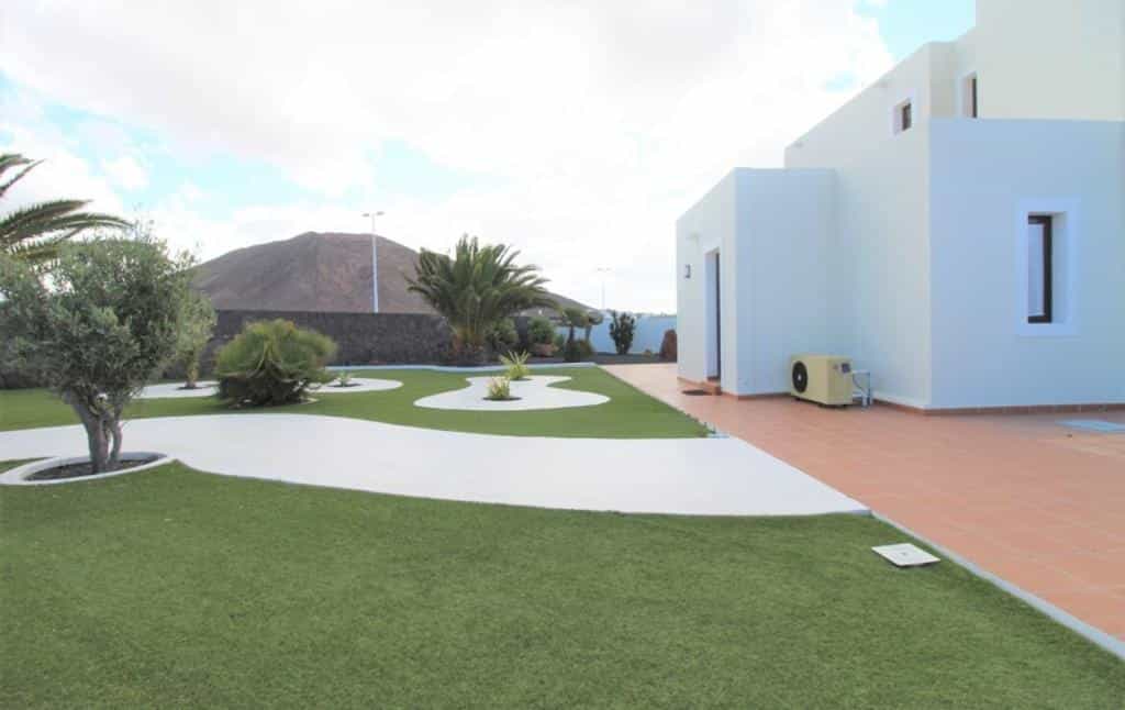casa en uga, Islas Canarias 10015752