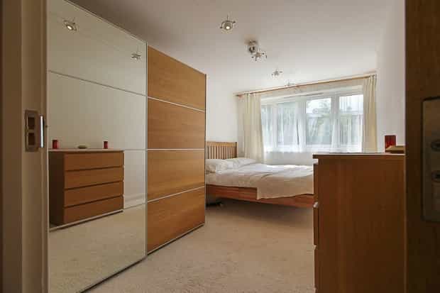 公寓 在 St. John's Wood, Greater London 10015901