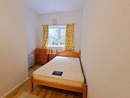 公寓 在 Dartmouth, Devon 10016066