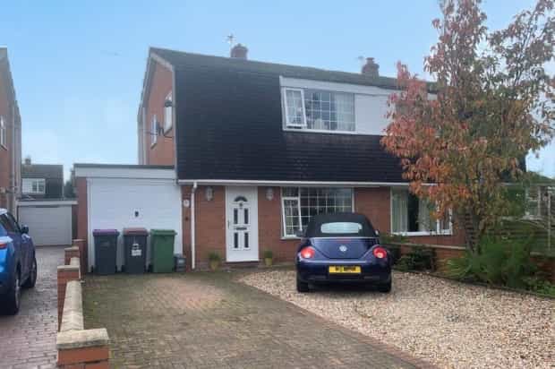 House in Muxton, Telford and Wrekin 10016070