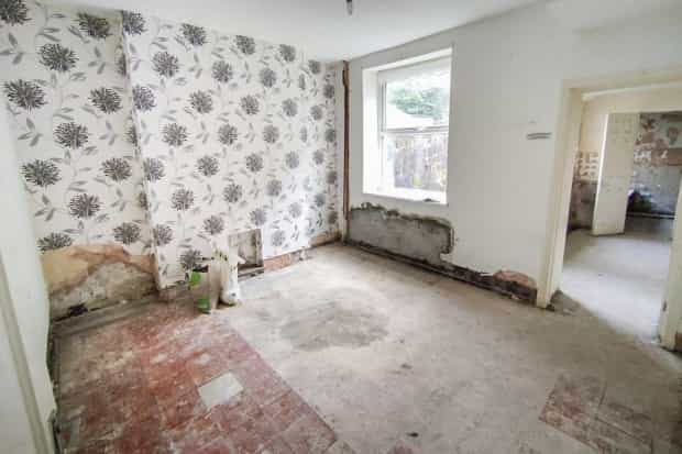 House in Tirphil, Caerphilly 10016135