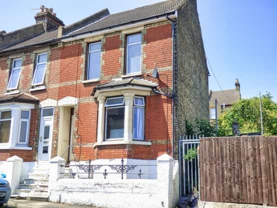 House in Rochester, Medway 10016417