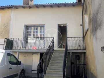 House in Benest, Nouvelle-Aquitaine 10016699