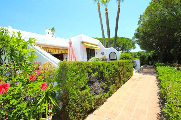 House in Fuengirola, Andalusia 10016754