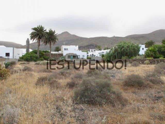Tanah di Caleta de Sebo, Pulau Canary 10016779