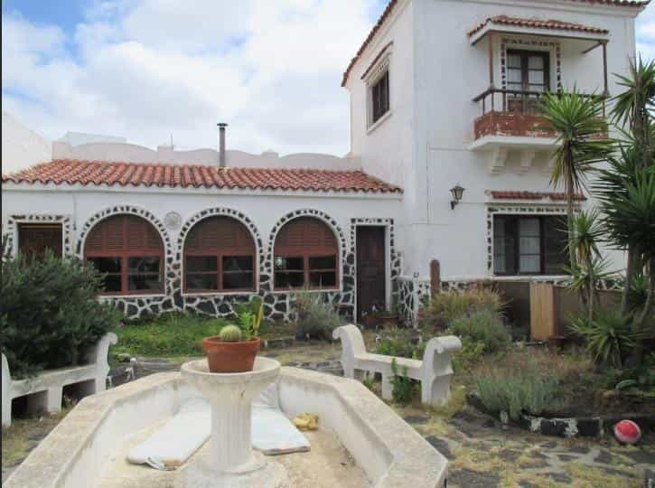 房子 在 埃尔伊斯洛特, 加那利群岛 10016838