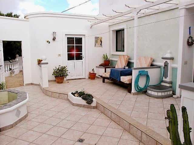 Huis in El Islote, Canarische eilanden 10016855