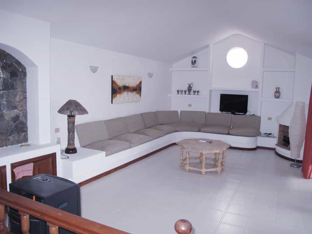 Dom w Nazaret, Canary Islands 10016860