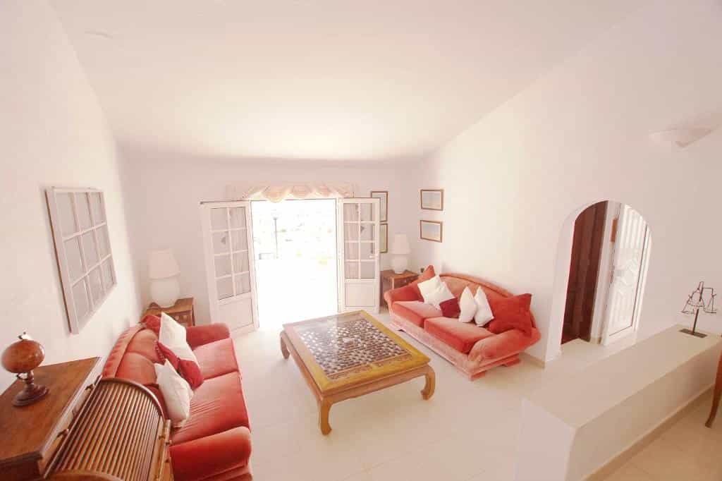 Rumah di Oasis de Nazaret, Canary Islands 10016862