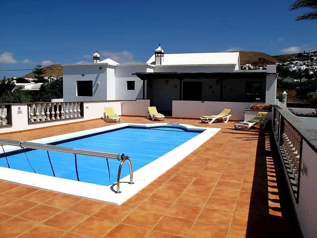 House in Teguise, Canary Islands 10016869