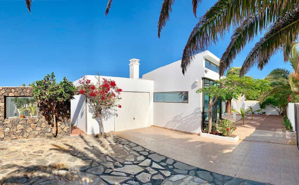 House in Arrecife, Canary Islands 10016876