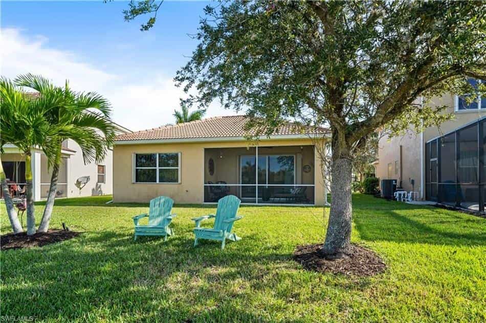 House in Cape Coral, Florida 10016911