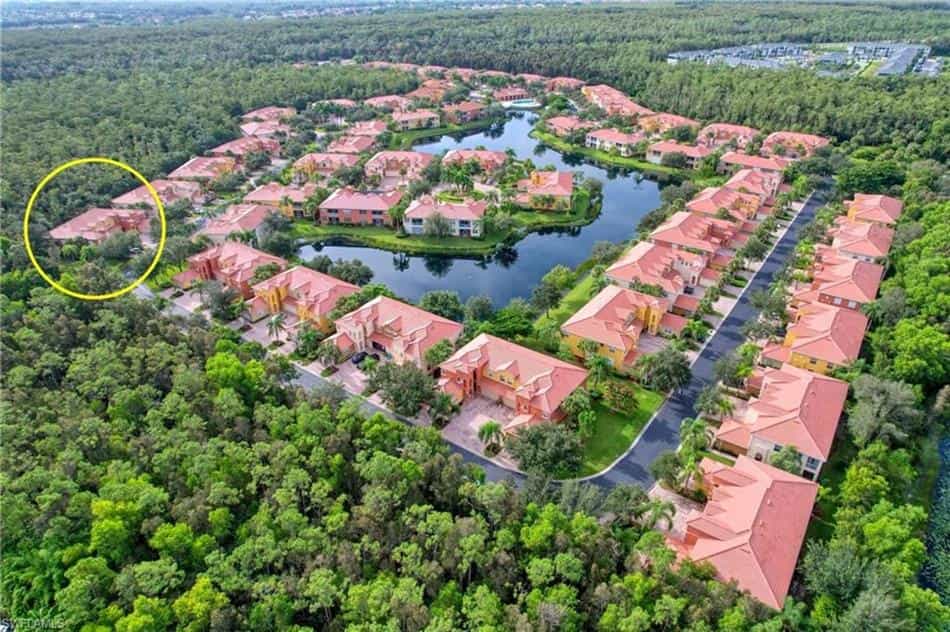 Condominium in Page Park, Florida 10017395