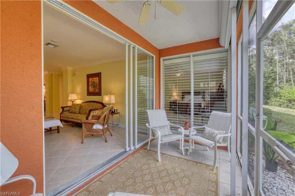 Condominium in Fort Myers, Florida 10017395