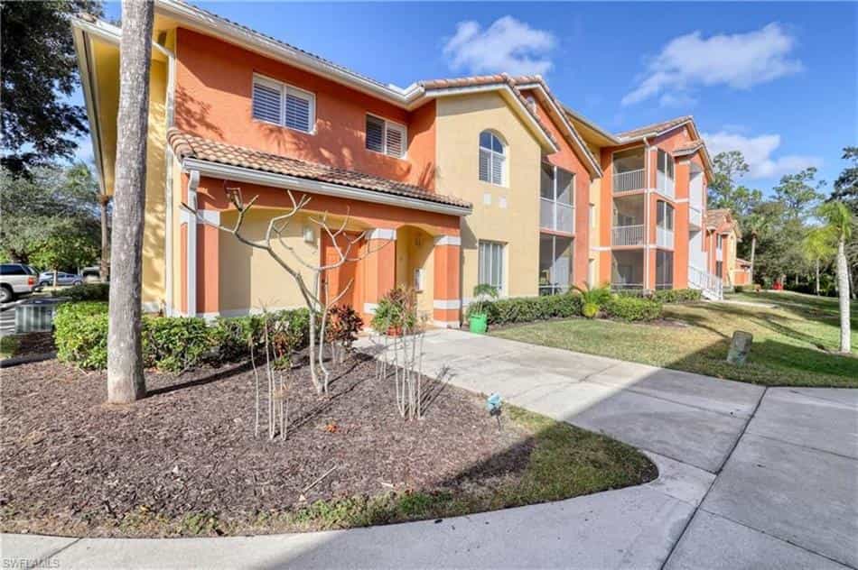 公寓 在 Fort Myers, Florida 10017398