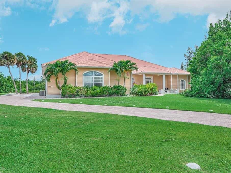 Rumah di Teluk Ratu, Florida 10017442