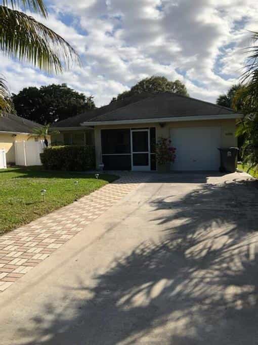 House in Limestone Creek, Florida 10017454
