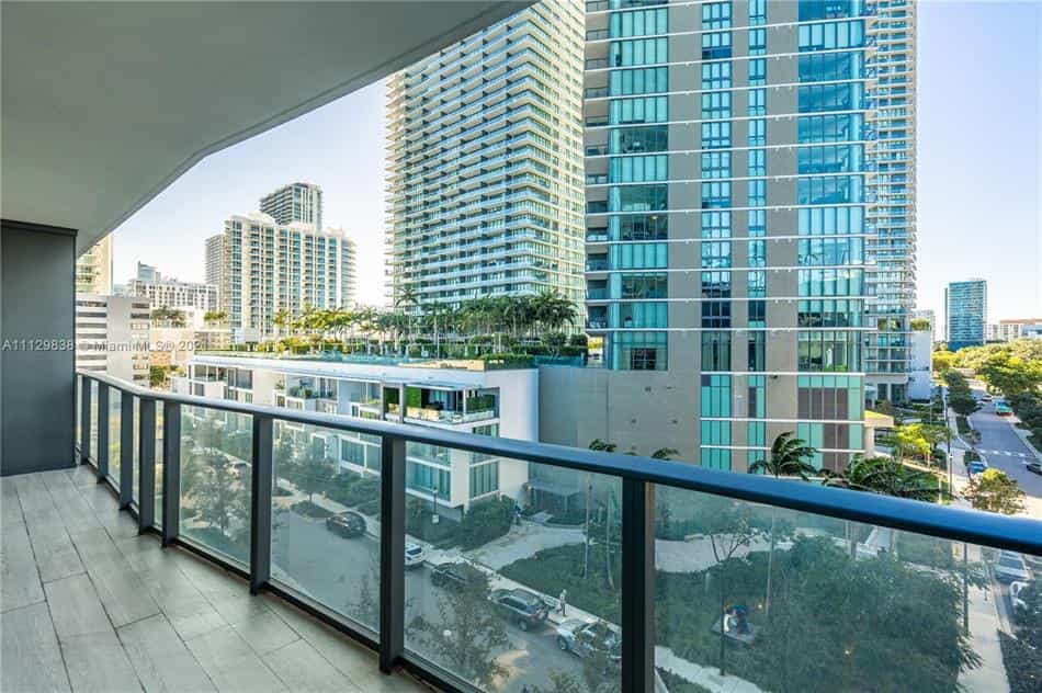 Condomínio no Miami, Florida 10017508
