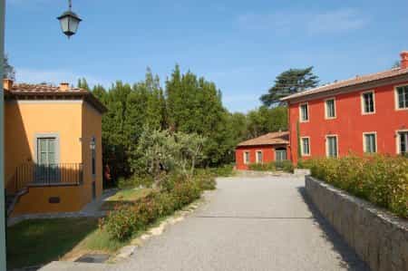 Квартира в Lucca, Tuscany 10017614