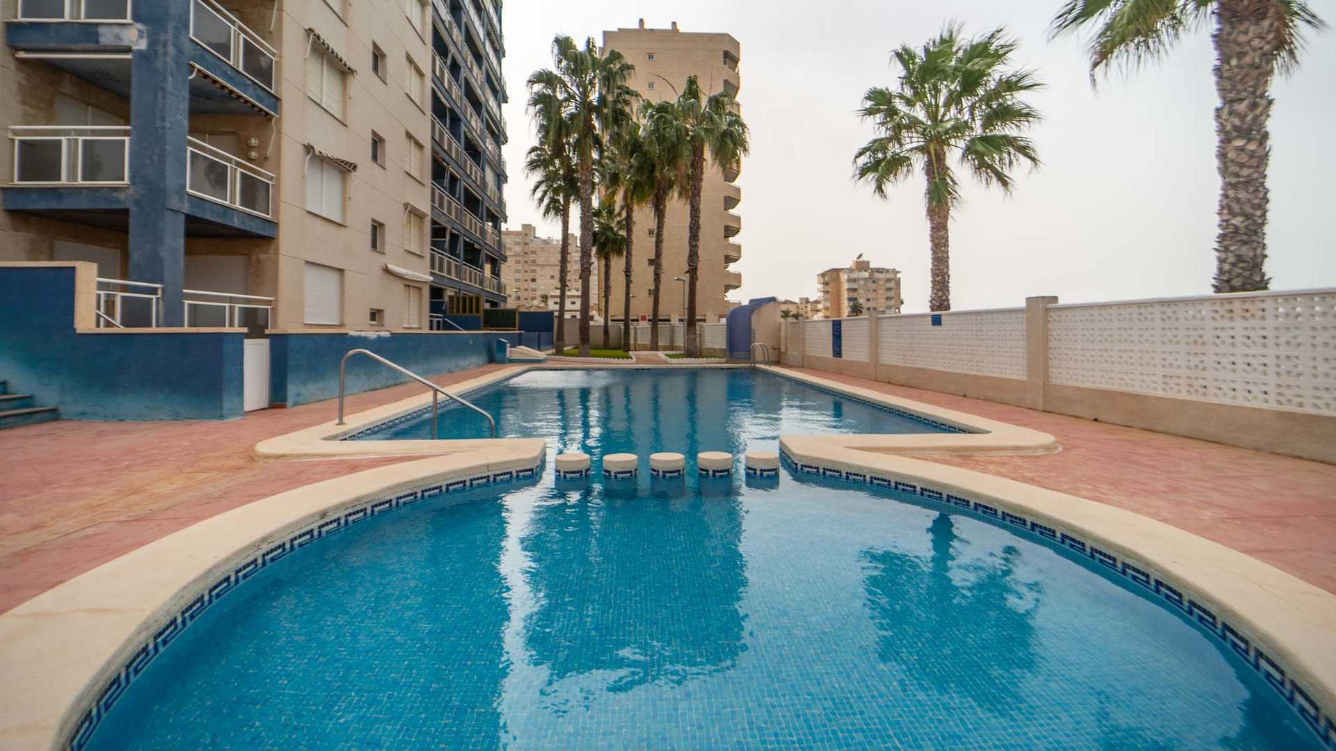 Condominium in La Manga, Murcia 10017645
