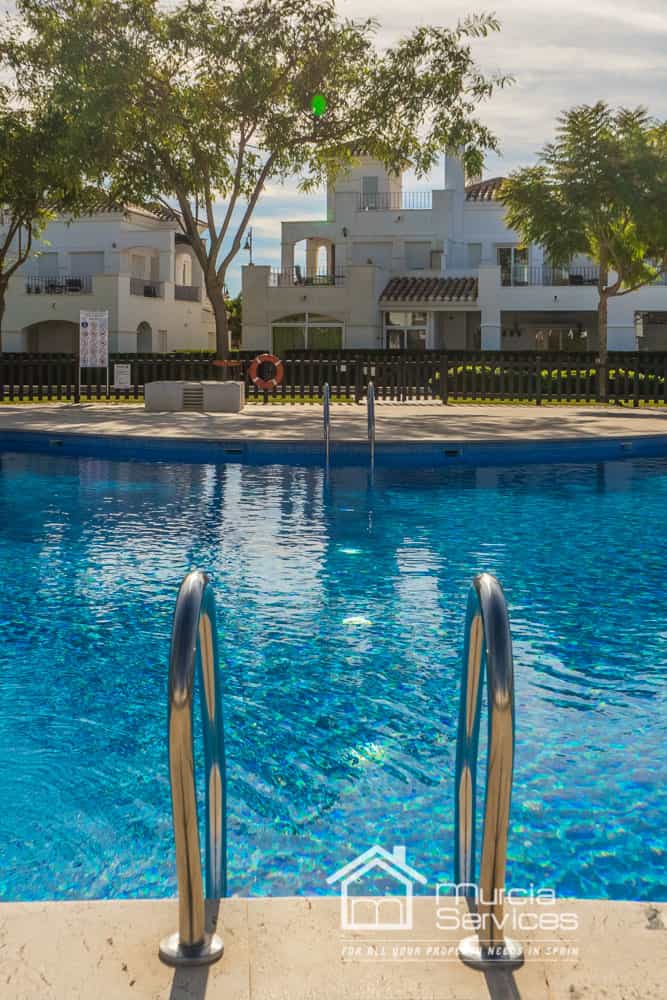 Condominium in La Torre Golf Resort, Murcia 10017652
