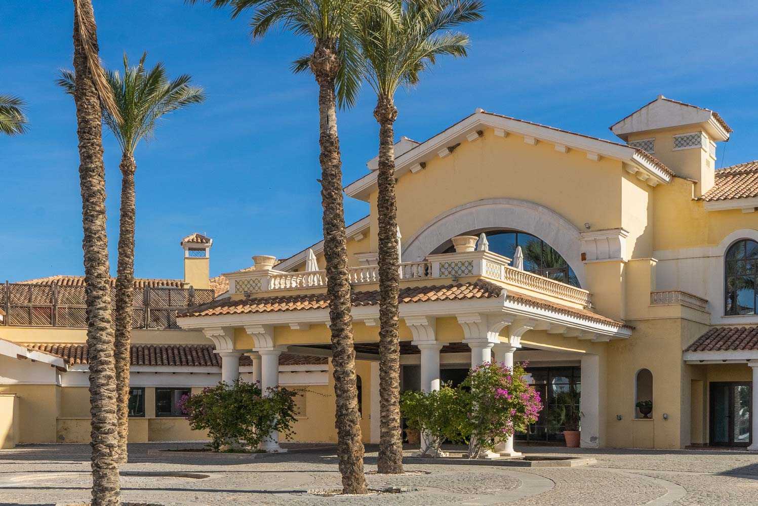 Condominium in La Torre Golf Resort, Murcia 10017656