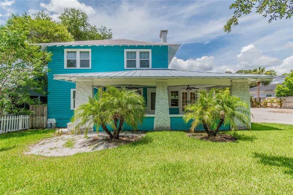 House in Tarpon Springs, Florida 10018046