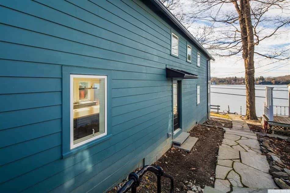 House in Copake Lake, New York 10018325