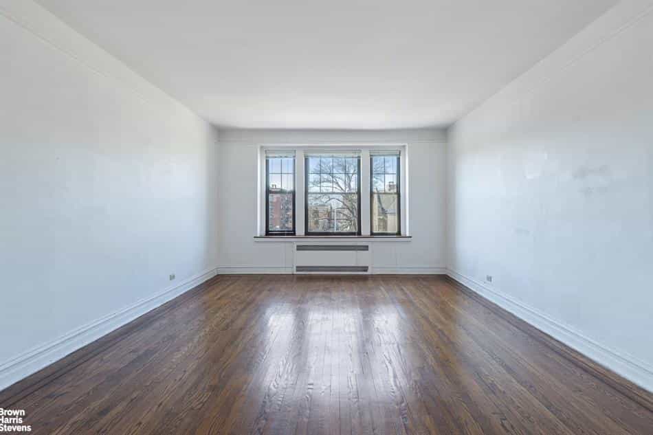 公寓 在 布鲁克林庄园, 纽约 10018432