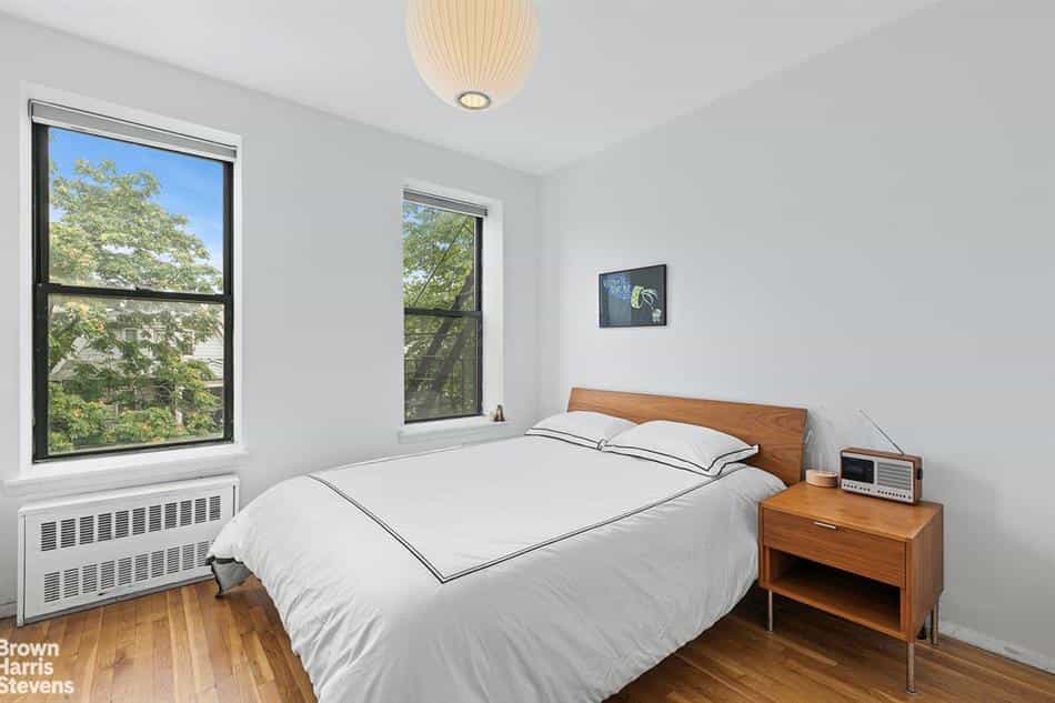 Condominium in Brooklyn, New York 10018587