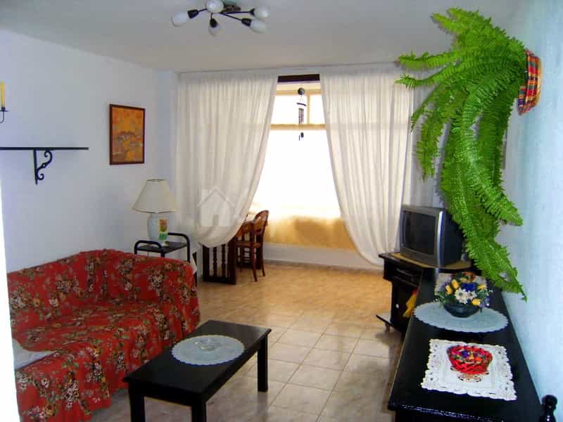 Condominium in Costa Del Silencio, Chasna 10019571