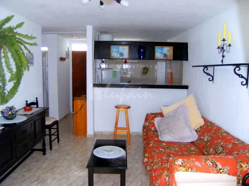 Condominium in Costa Del Silencio, Chasna 10019571